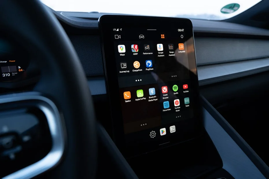 Неочікуване оновлення: Android Auto тепер може відкривати PDF-файли