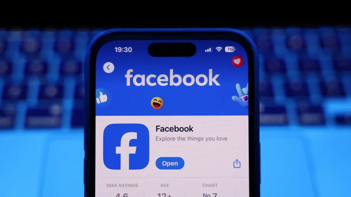 Верифікація акаунта Facebook за допомогою відео-селфі